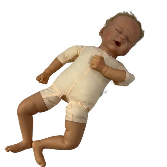 Marissa May Signature Edition Baby Reborn Doll - ADG Beautiful Real Life-like - Picture 7 of 10